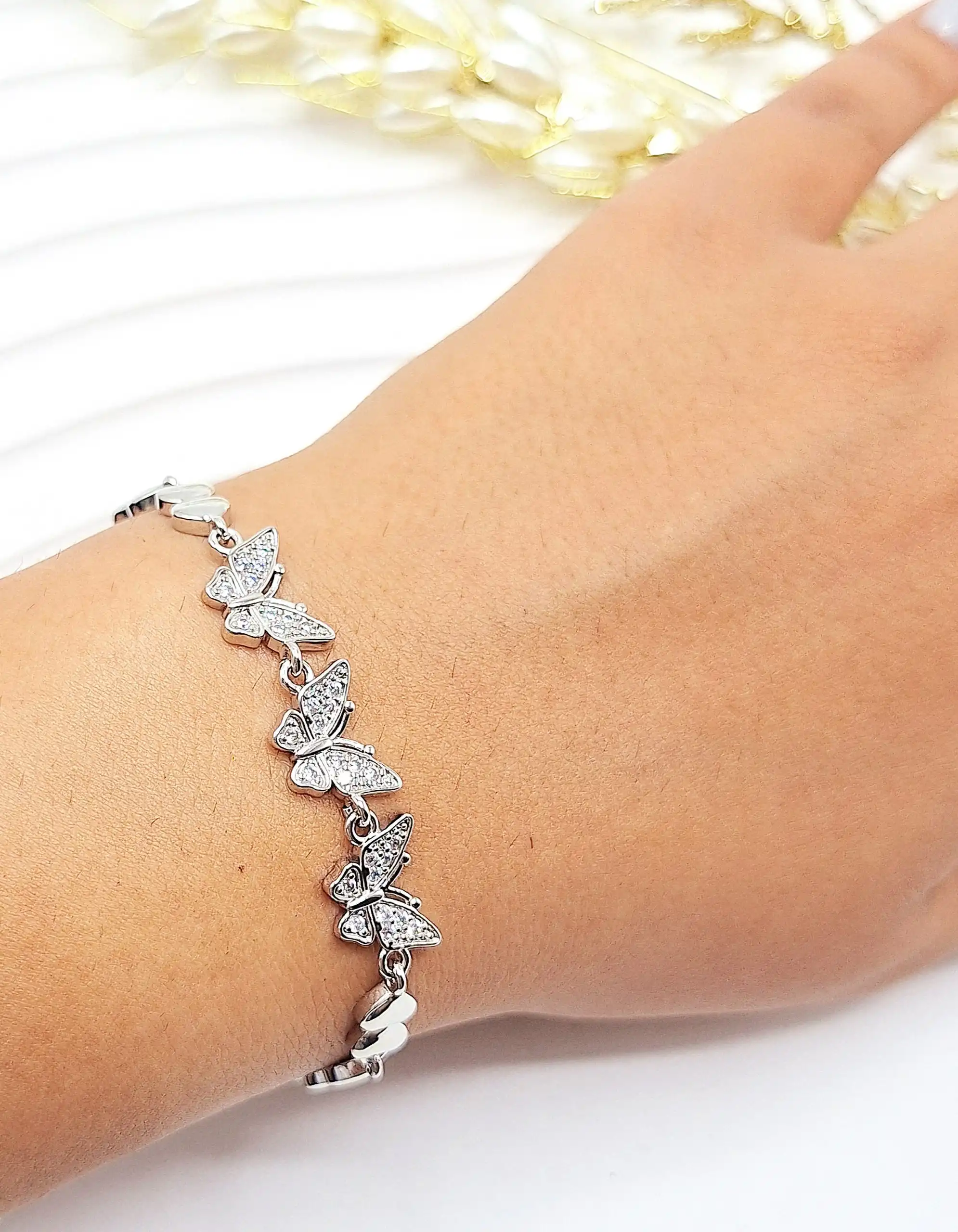 20250829203501119-thumbnail دستبند پروانه ای زیبا استیل - Image 1