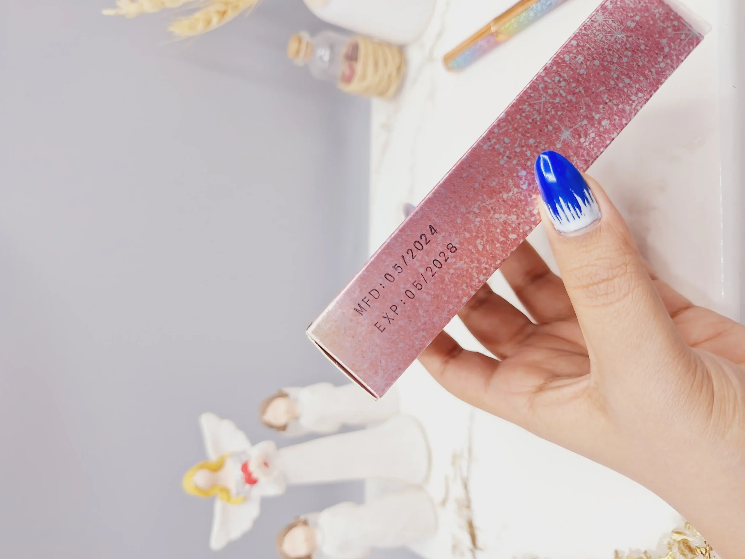 20250731055704867-thumbnail خط چشم ماژیکی بدنه گلیتری برند ویولت - Image 1