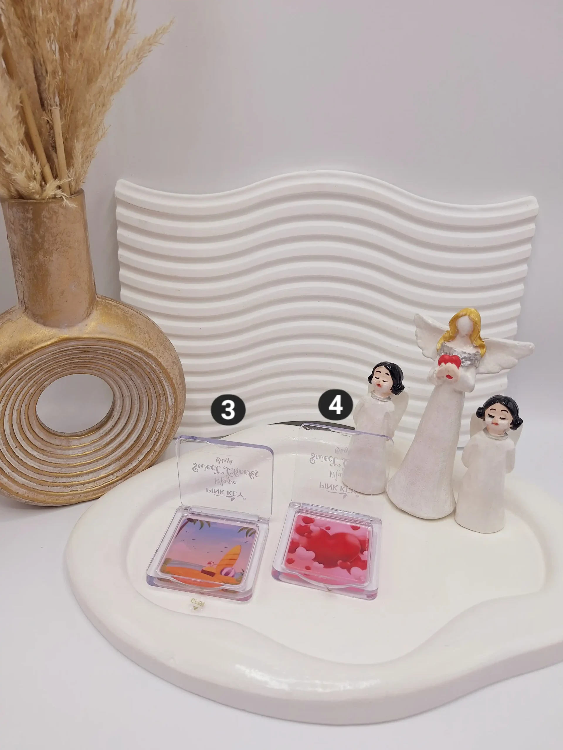 20250731063040349-thumbnail رژگونه جادویی باطرحها ورنگهای زیبا کد7806 - Image 1