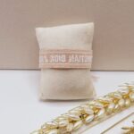 دستبند پارچه ای CHRISTIAN DIOR (رنگ کرم)