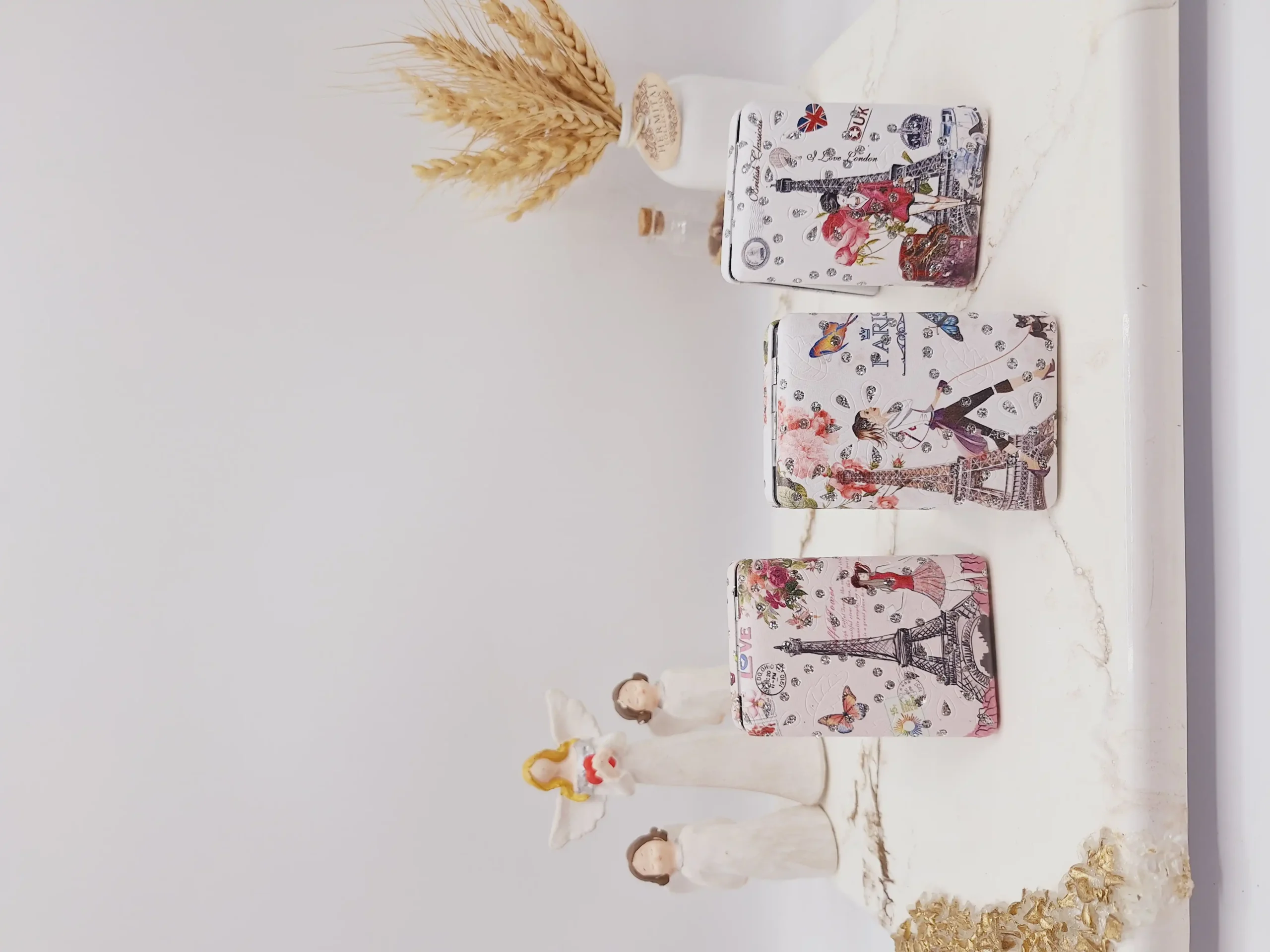 20250731062035890-thumbnail آینه دو طرفه جیبی طرح برج ایفل - Image 1