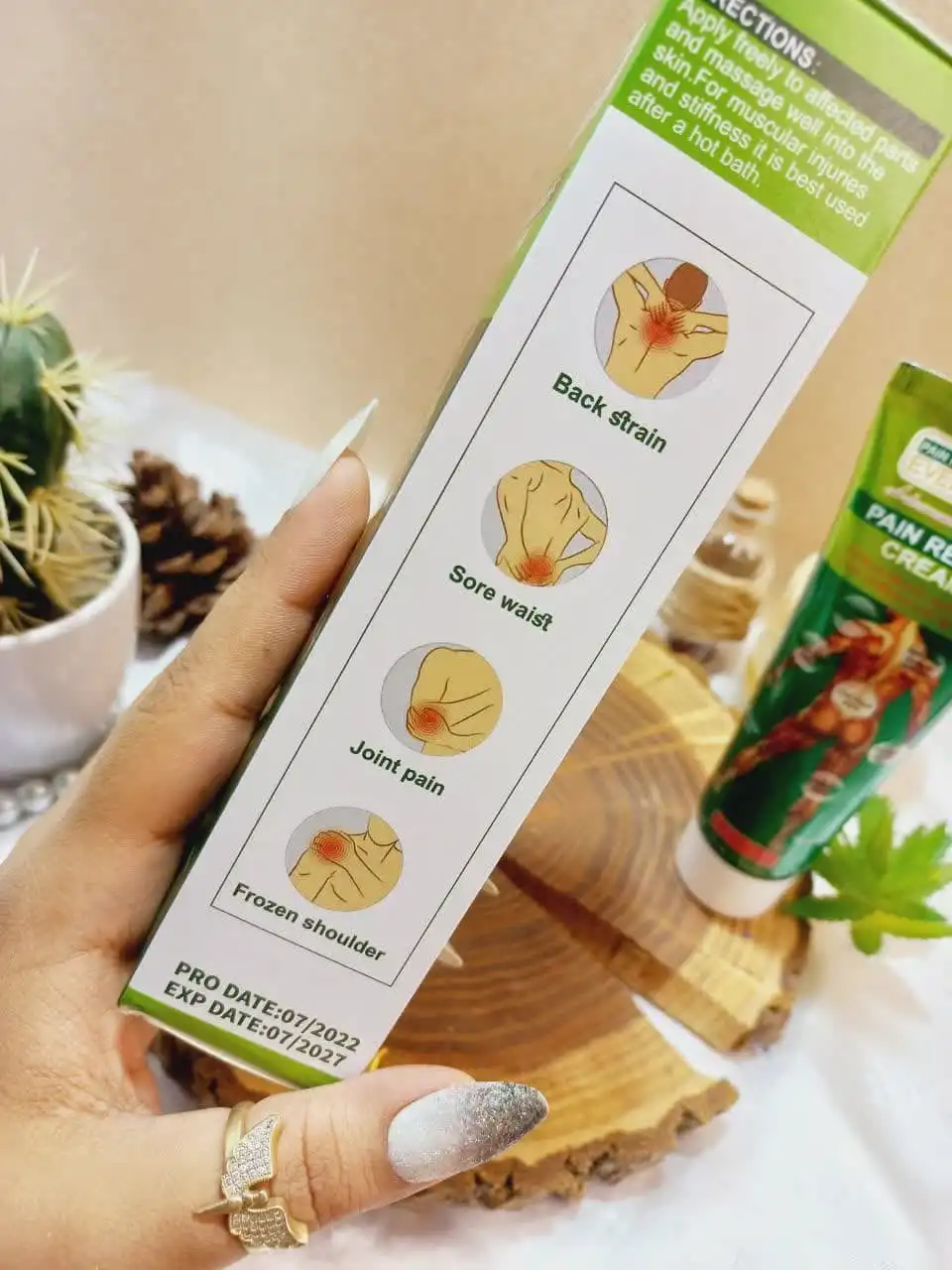 20250731040751739-thumbnail کرم درمانی تسکین دهنده سریع درد عضلانی و درد های روماتیسمی ایور روزا EVER ROSA کد 25004 | پخش عمده - Image 1