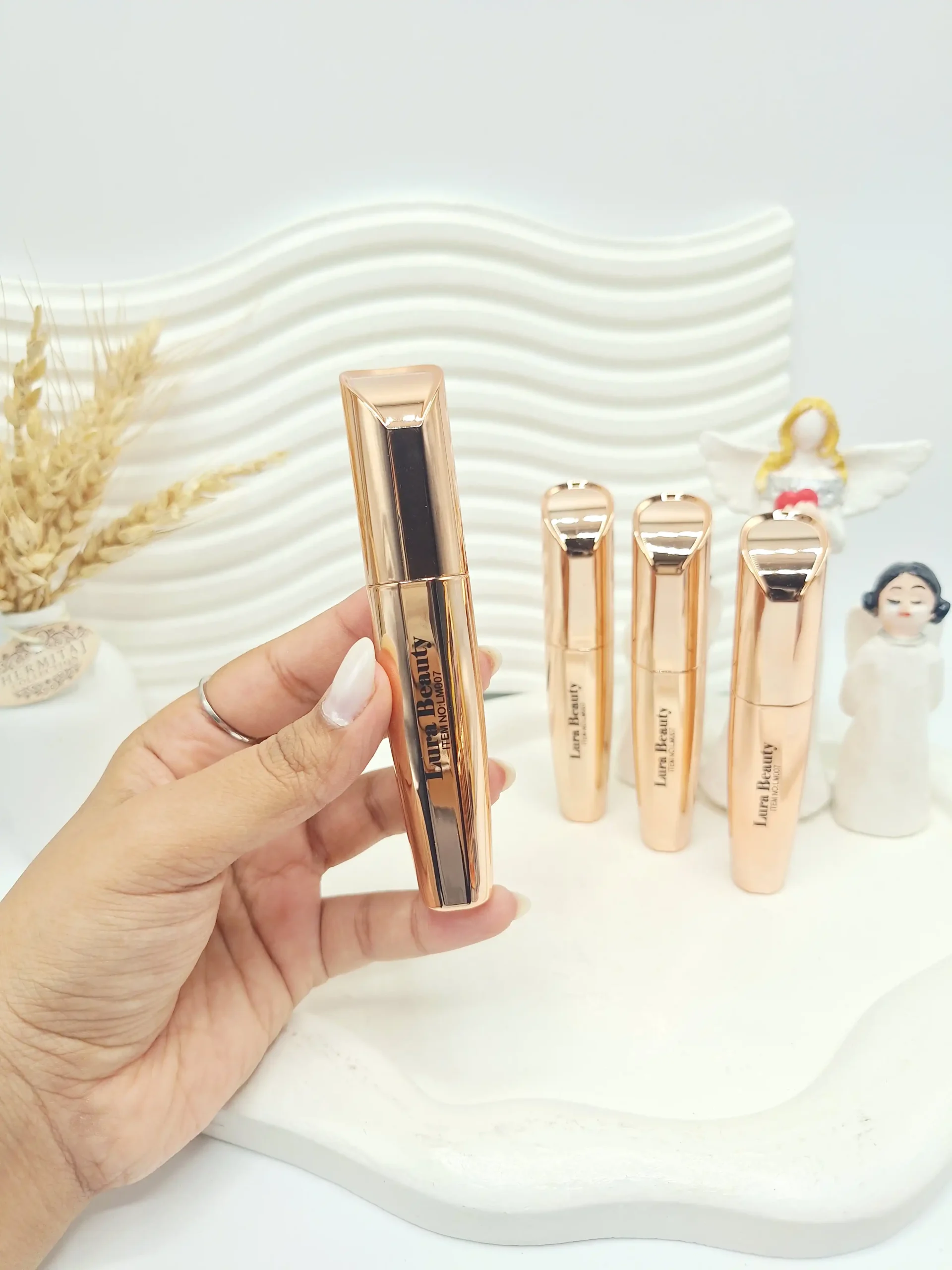 20251111161639535-thumbnail ریمل ژله ای پر پشت کننده لارا بیوتی کد 007 - Image 1