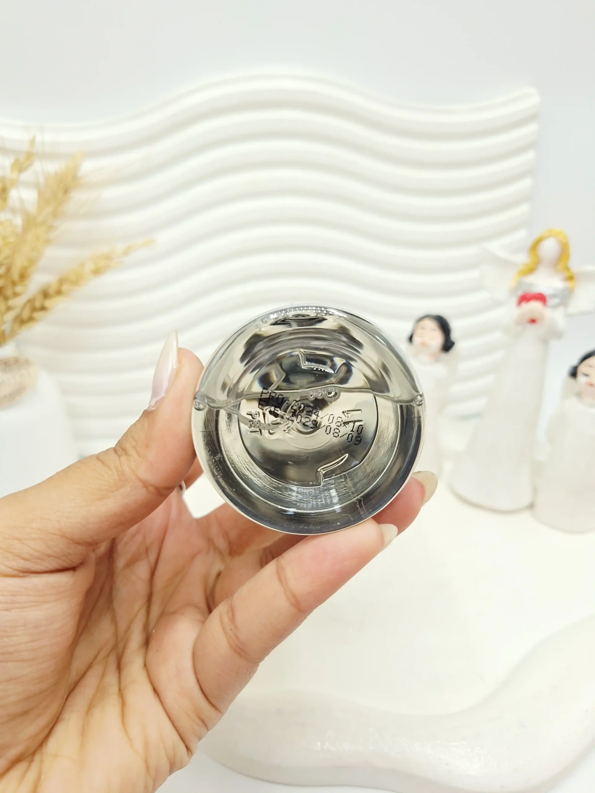 20251118220214580-thumbnail بادی اسپلش مردانه HOMME VIRIL برند V.V.LOVE حجم 250 میل کد 9880 - Image 1