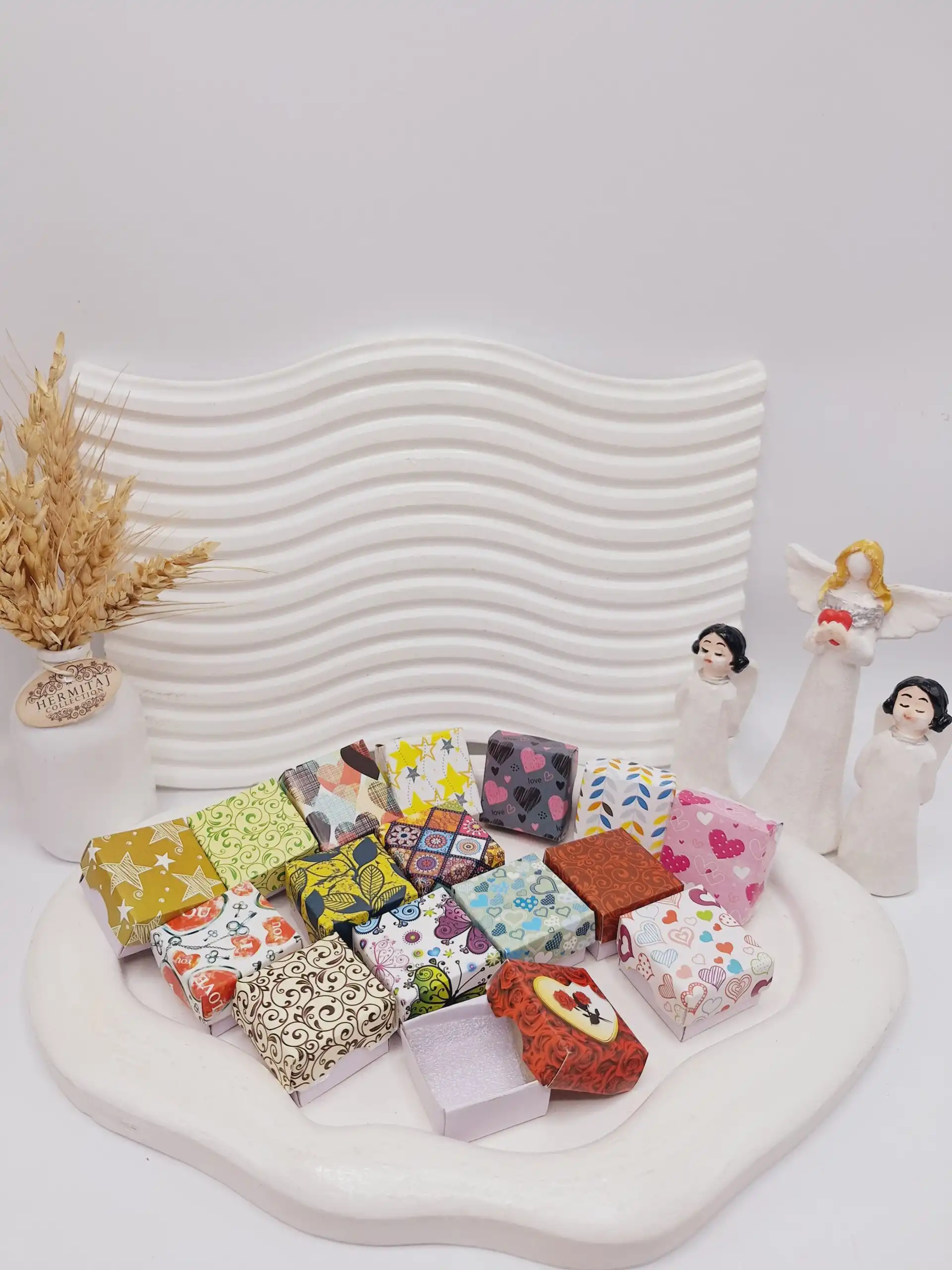 20251009060522344-thumbnail باکس انگشتر طرح رندم - Image 1