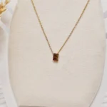 گردنبند حروف E رنگ طلایی