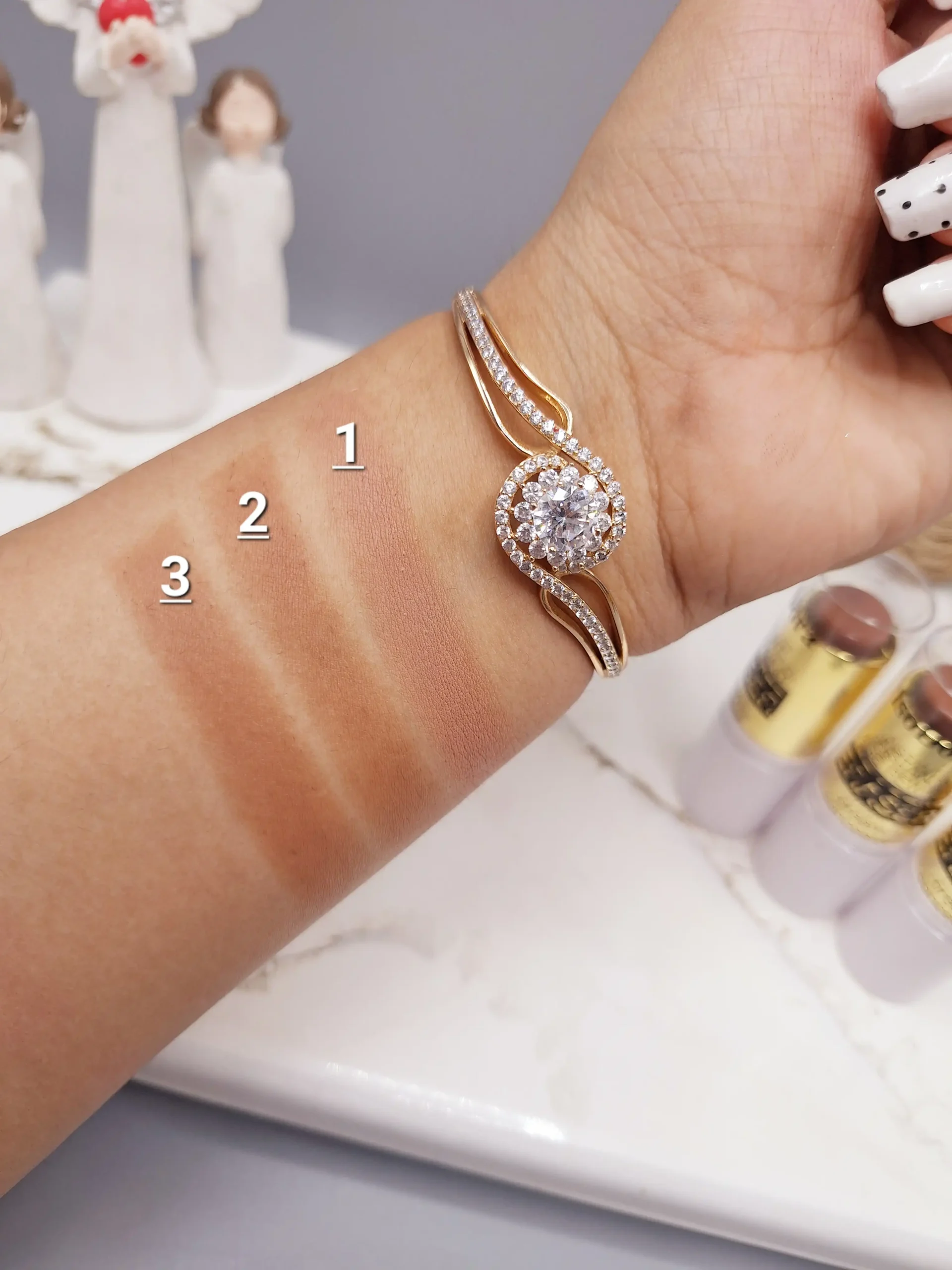 20250731054153044-thumbnail کانتور استیکی کیفیت عالی برند ایزودورا کد A0270 - Image 1