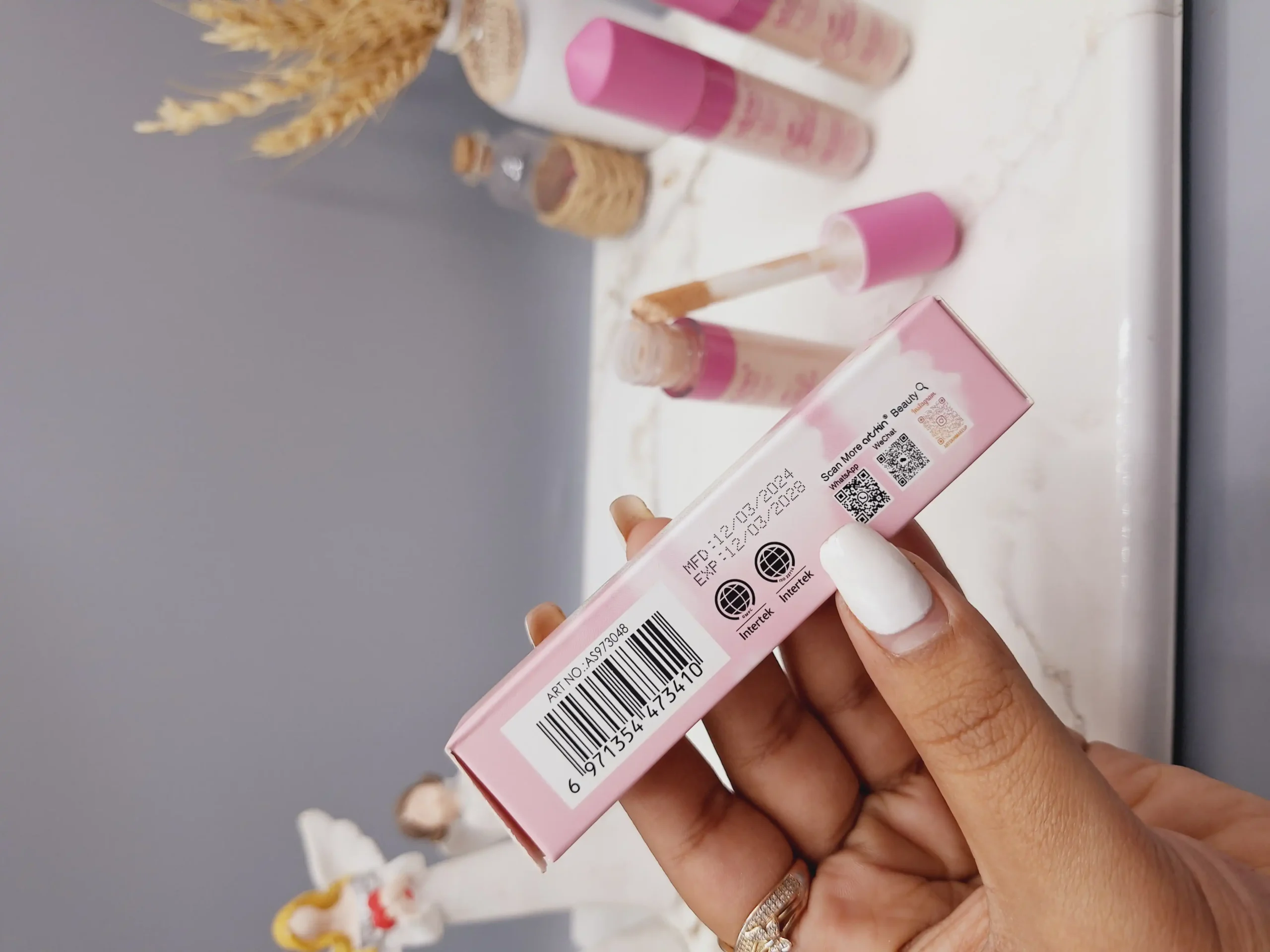 20250731054100190-thumbnail کانسیلر آرت اسکین مناسب تیرگی زیر چشم کد 3410 - Image 1