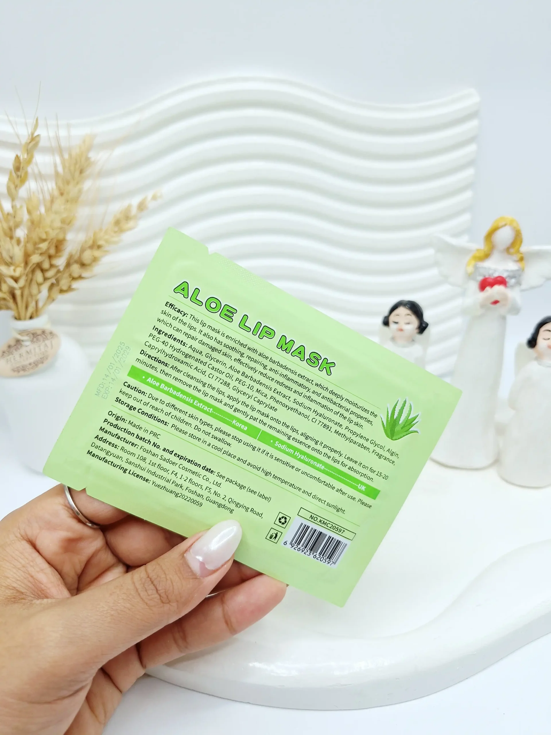 20251210012229574-thumbnail پچ لب آلوئه ورا کورمسیک کد 0597 - Image 1