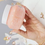 اسکراب سفید کننده هلو بیوآکوا کد 56129