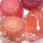 رژ لب کاسه ای نرم طرح ژله ای ROMANTIC RAIN کد 2720