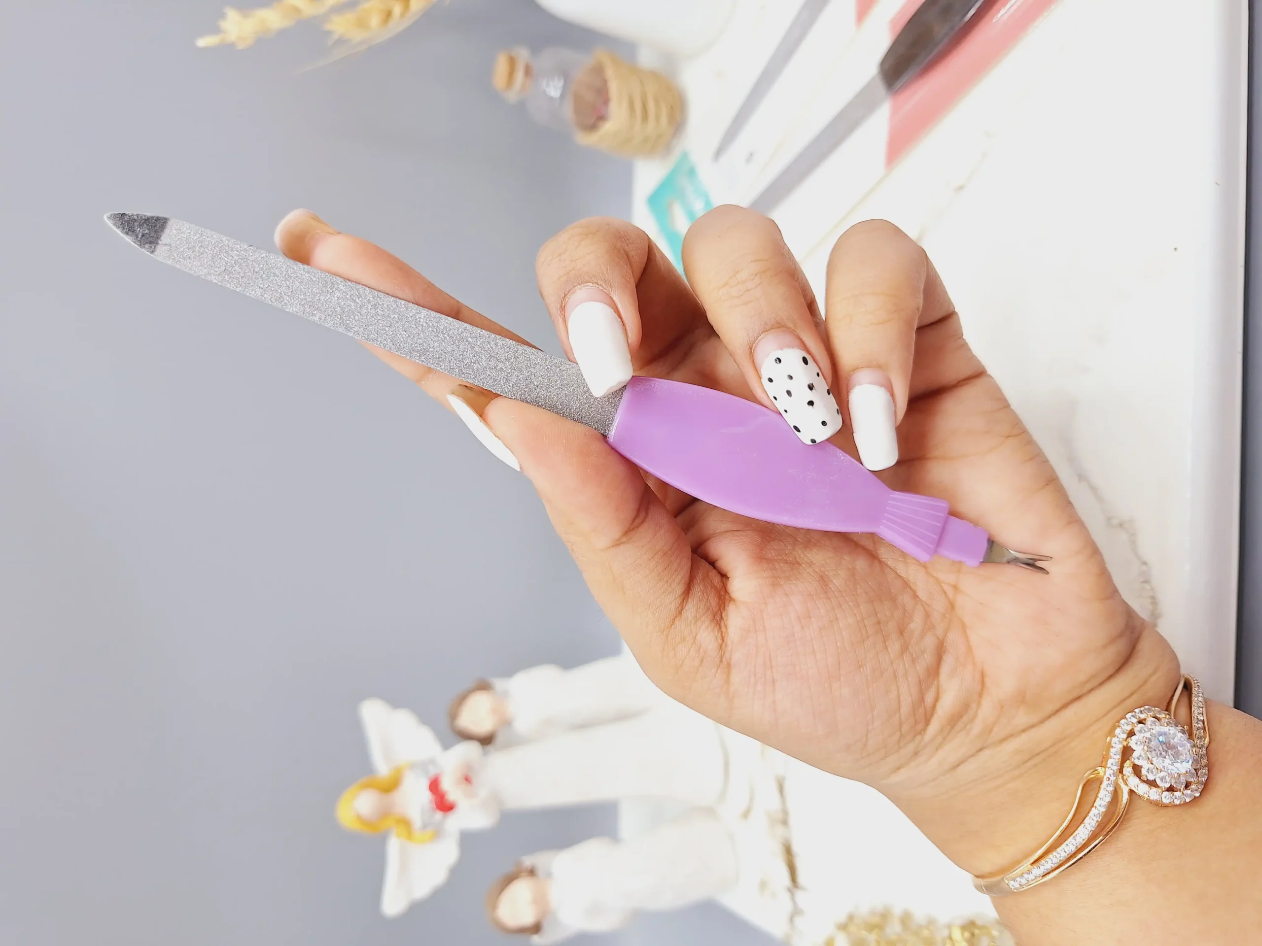 20250731054419485-thumbnail ست دو طرفه سوهان و گوشه گیر ناخن برند AOYASIYUE - Image 1