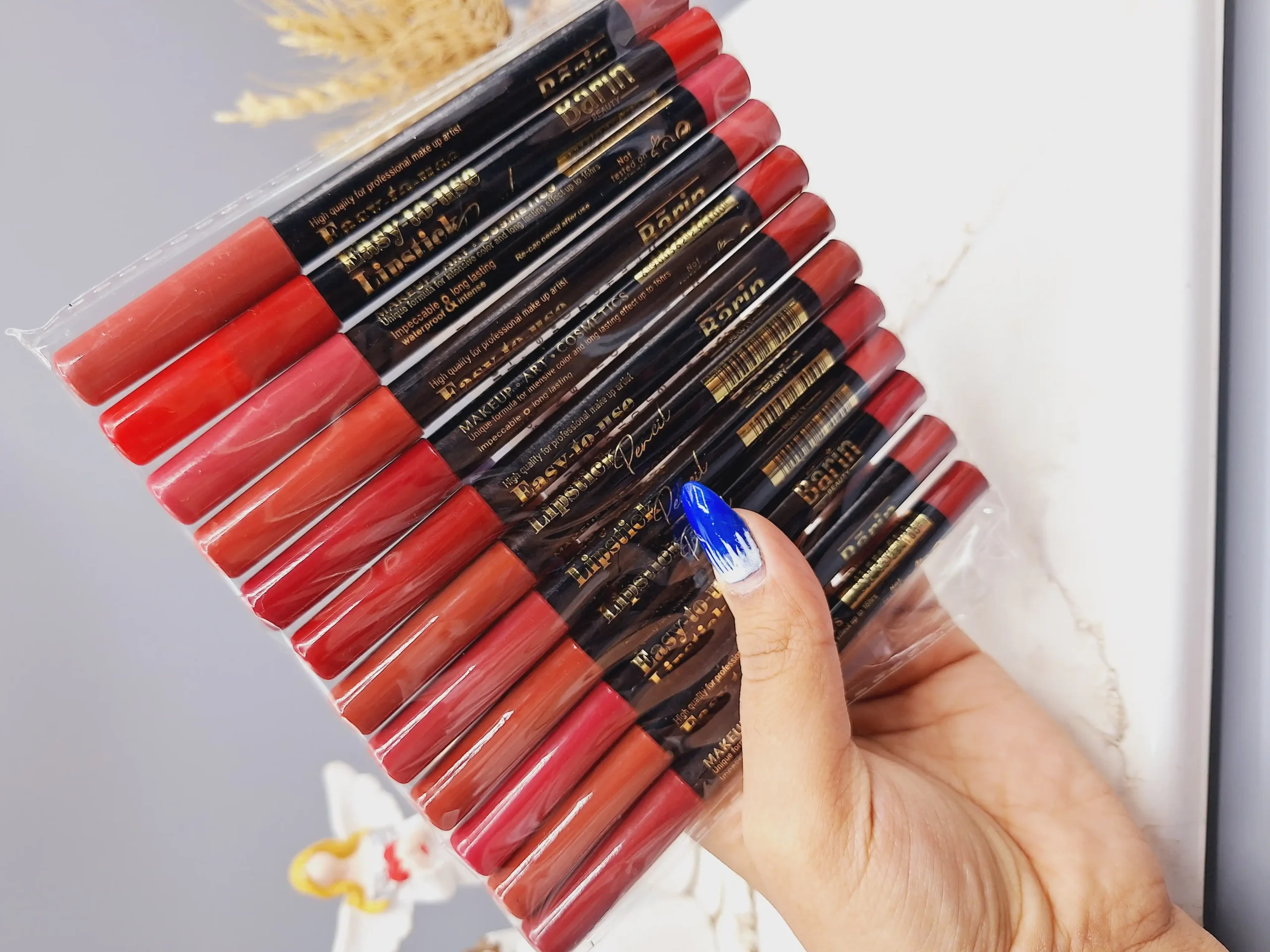 20250731060211186-thumbnail پک رژ مدادی 12 تایی برند بارین Barin (پوکه وسط مشکی) - Image 1