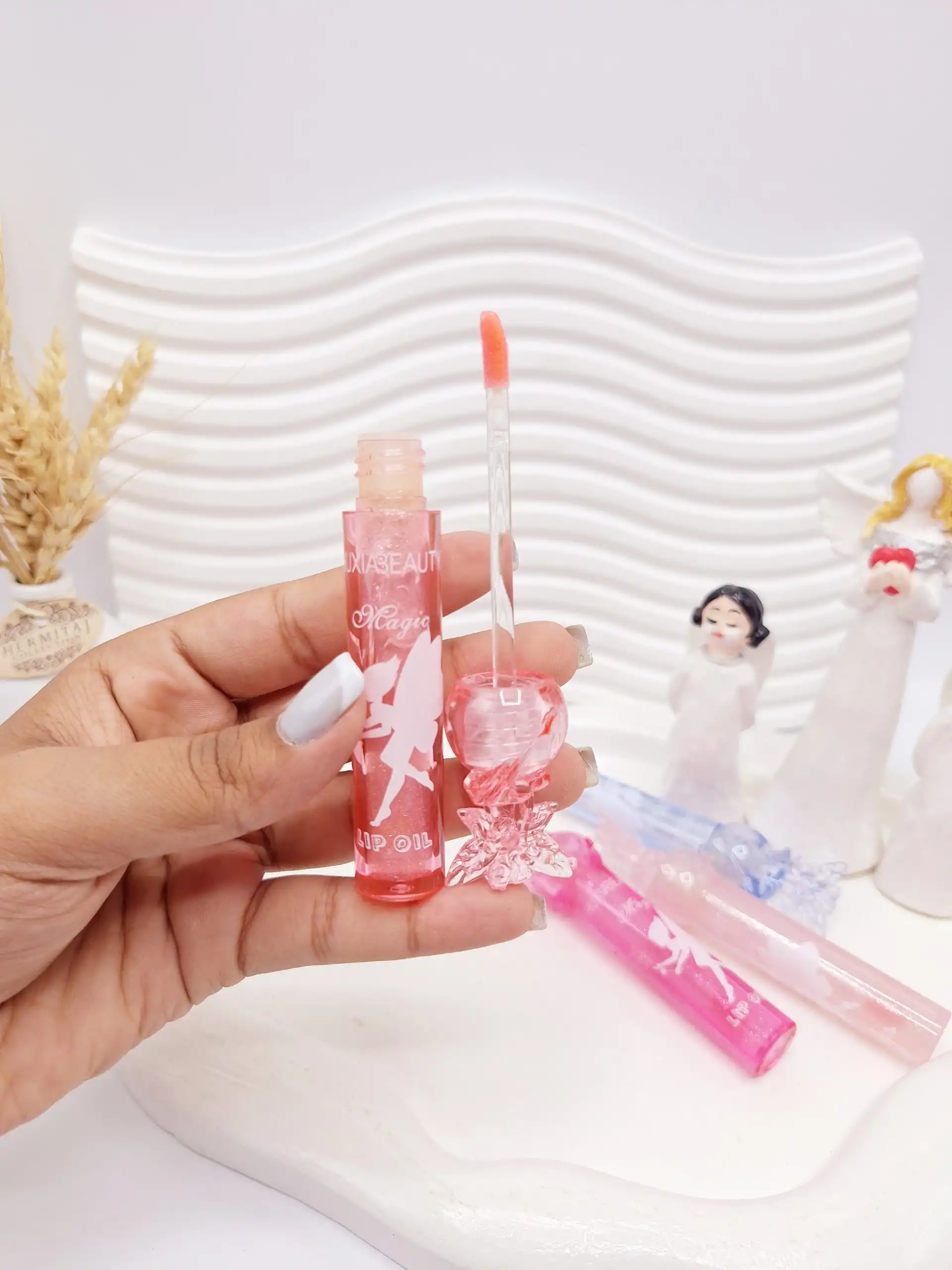 20250829203445590-thumbnail لیپ گلاس شاین دار پرنسس هوکسیا بیوتی کد 5799 - Image 1