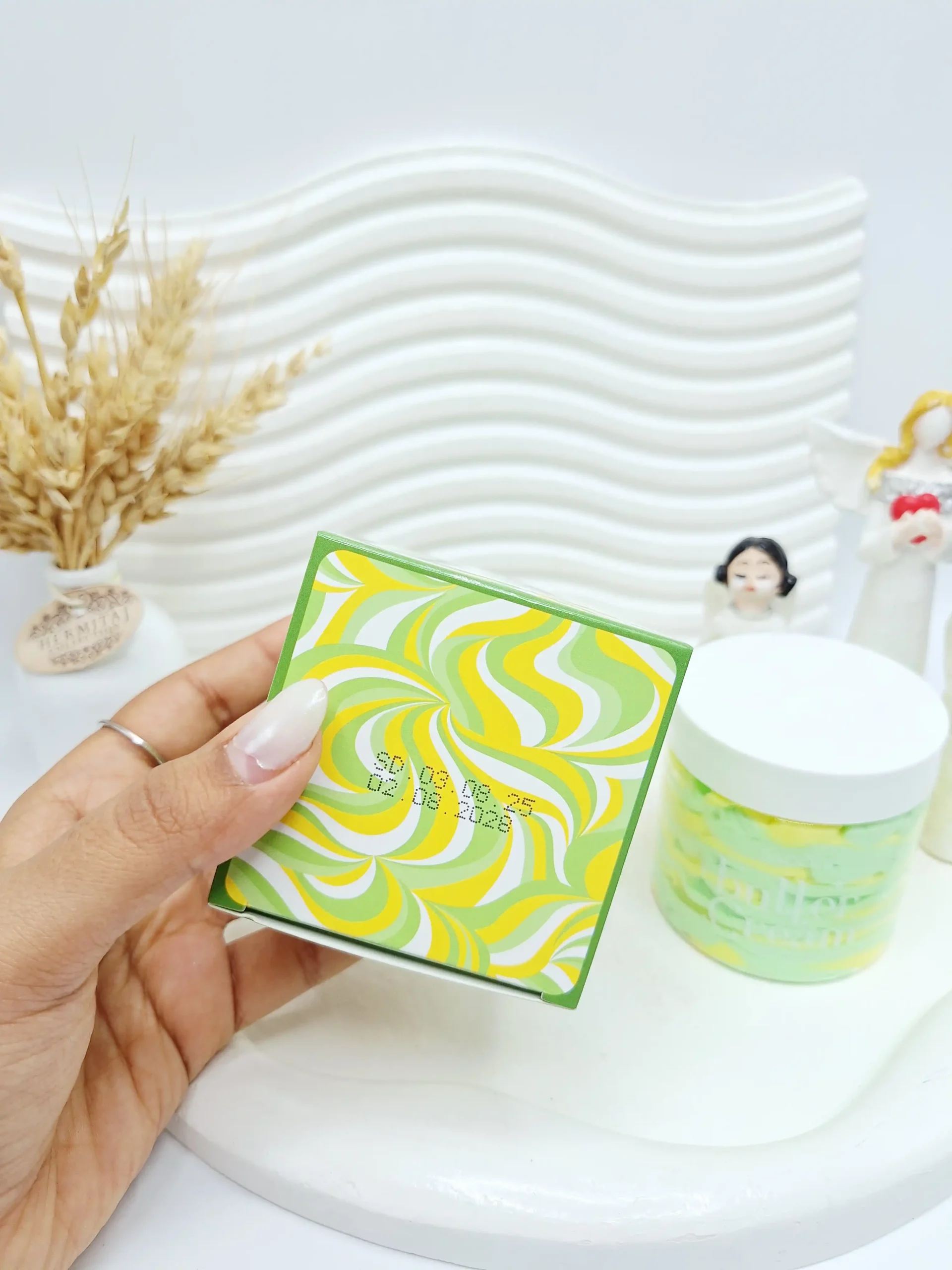 20251210011407559-thumbnail کره بدن کاسه ای رنگین کمانی آووکادو سادور کد 9734 - Image 1