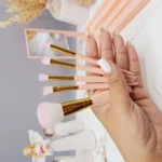 پک براش آینه دار 5 تکه دسته بلند رنگ صورتی