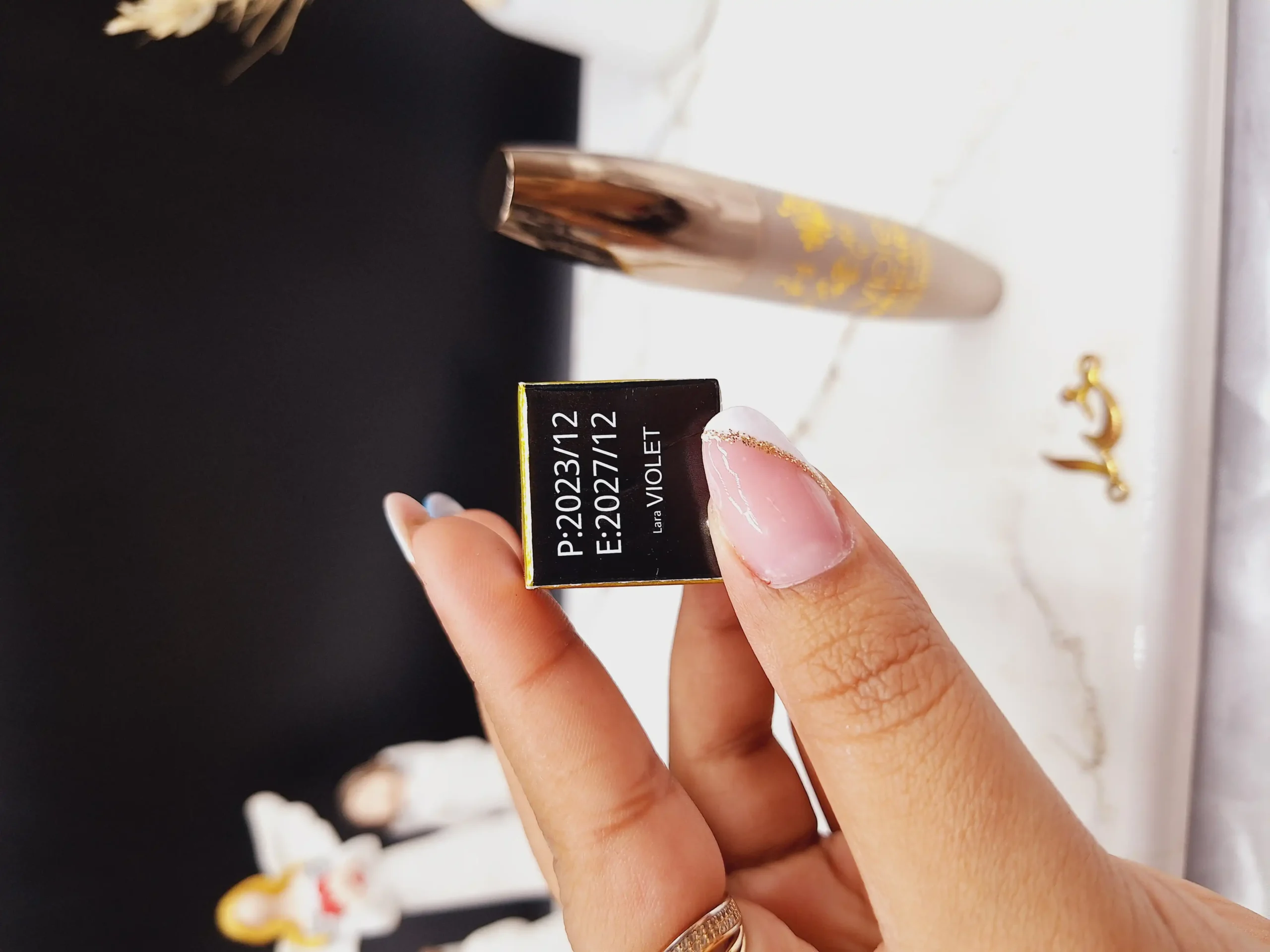 20250731045329742-thumbnail ریمل بلند کننده مژه و ضد آب لارا ویولت اصلی Lara Violet کد M124 - Image 1