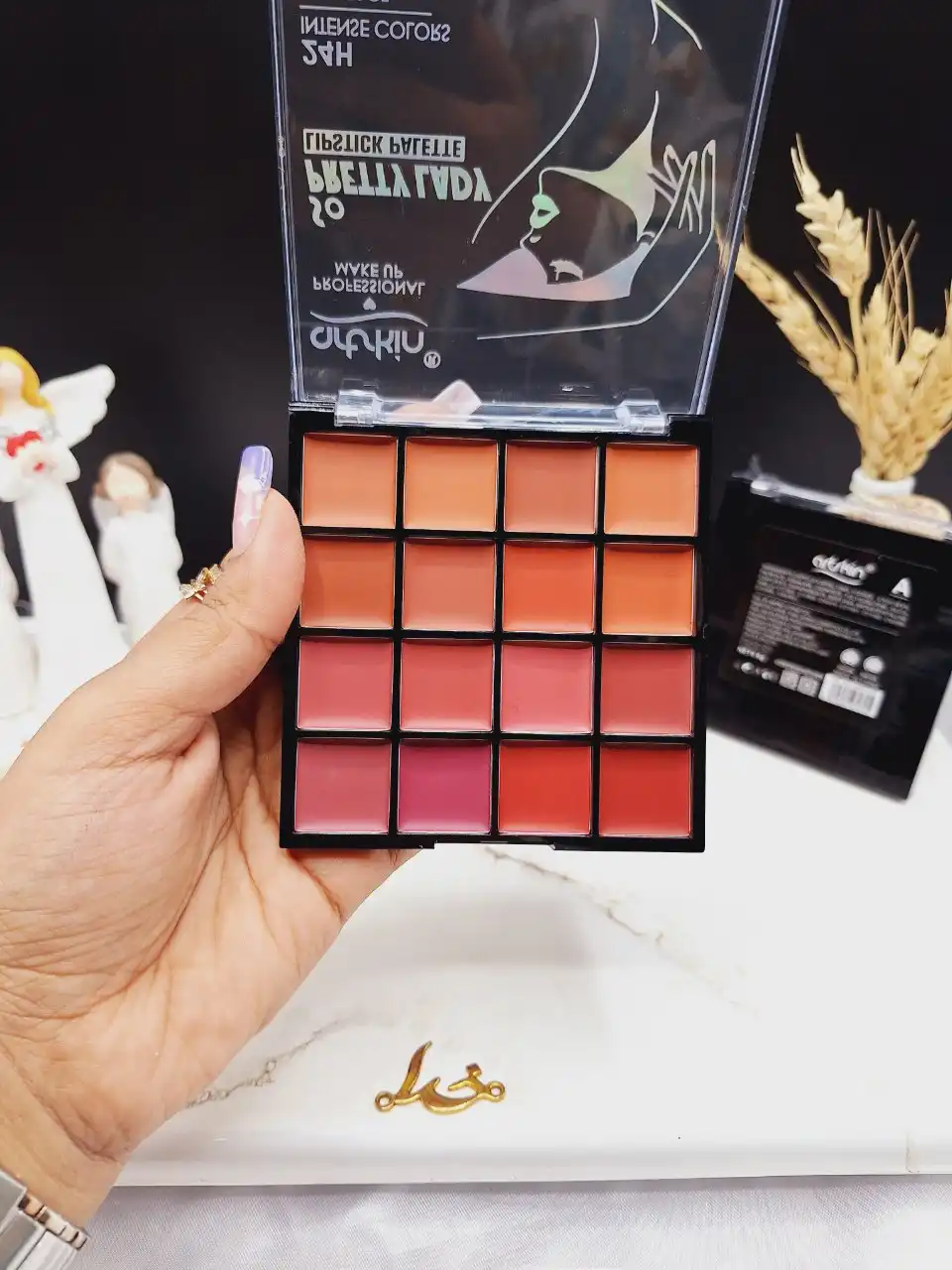 20250731044548036-thumbnail پالت رژ لب 16 رنگ برند ارتسکین artskin کد AS972107 - Image 1