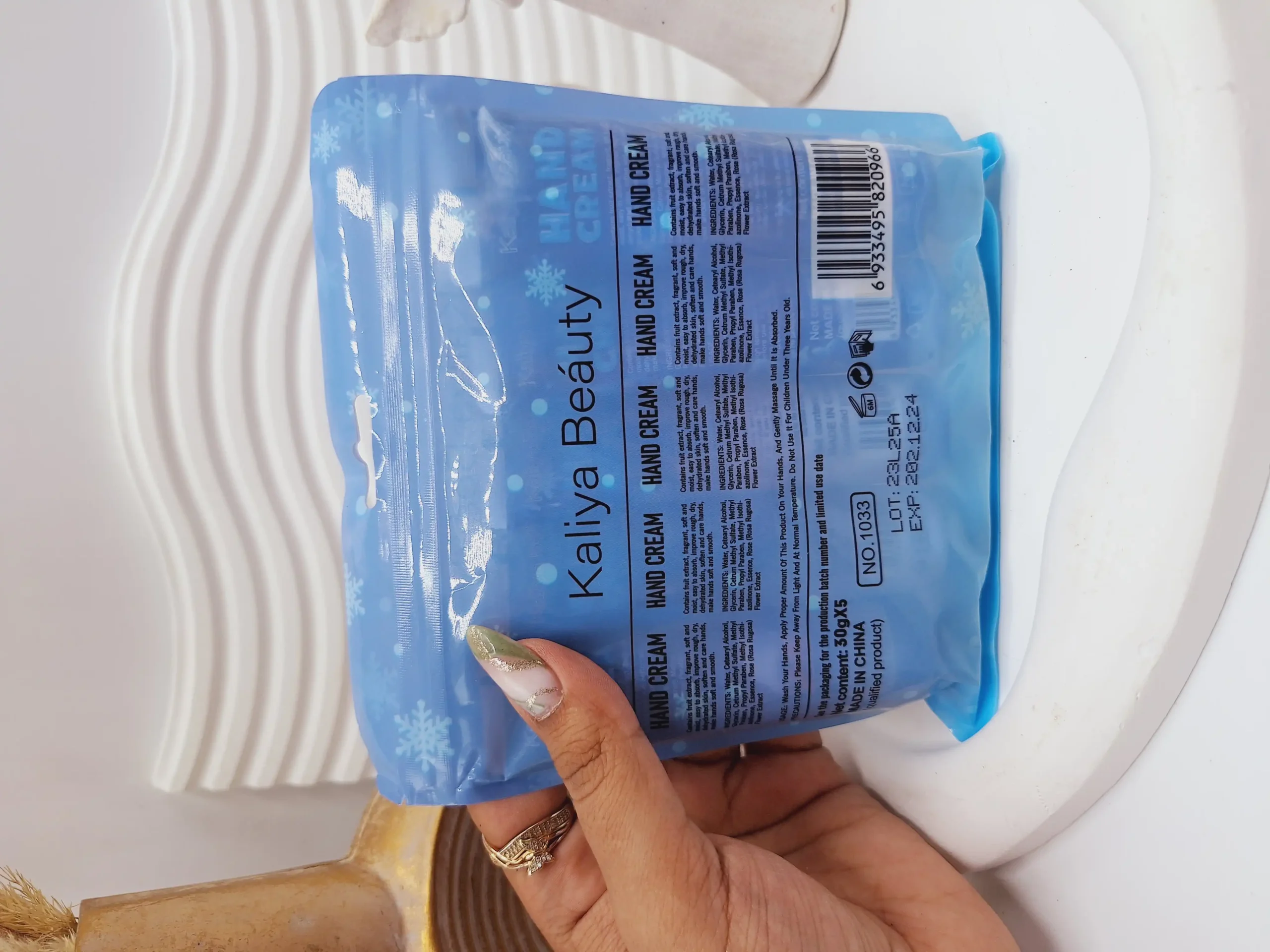 20250731062734759-thumbnail پک کرم دست 5 تایی طرح السا عروسکی کد 1033 - Image 1