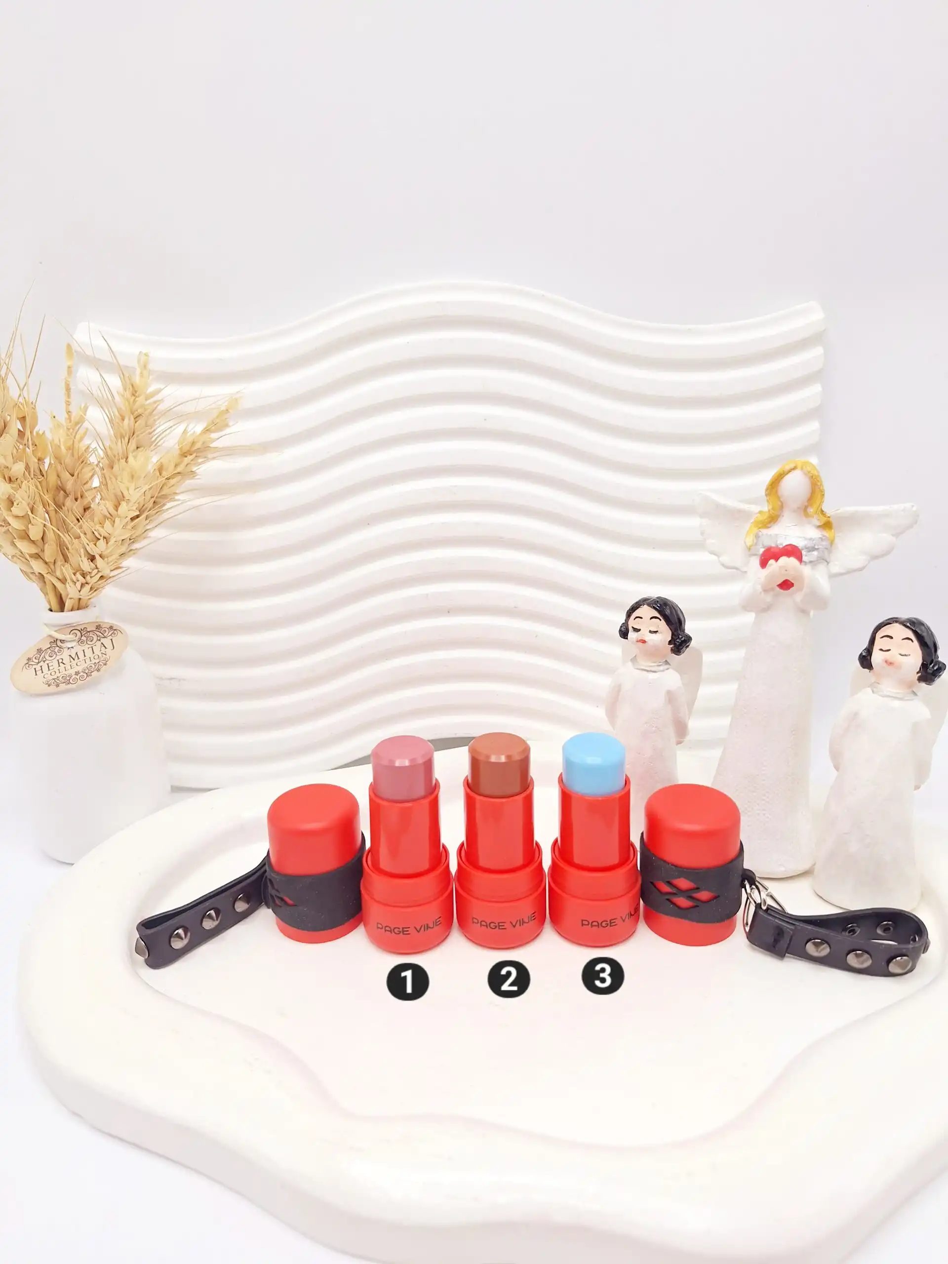 20250829203648020-thumbnail رژ گونه استیکی هارلی کویین بدنه قرمز کد P0213 - Image 1