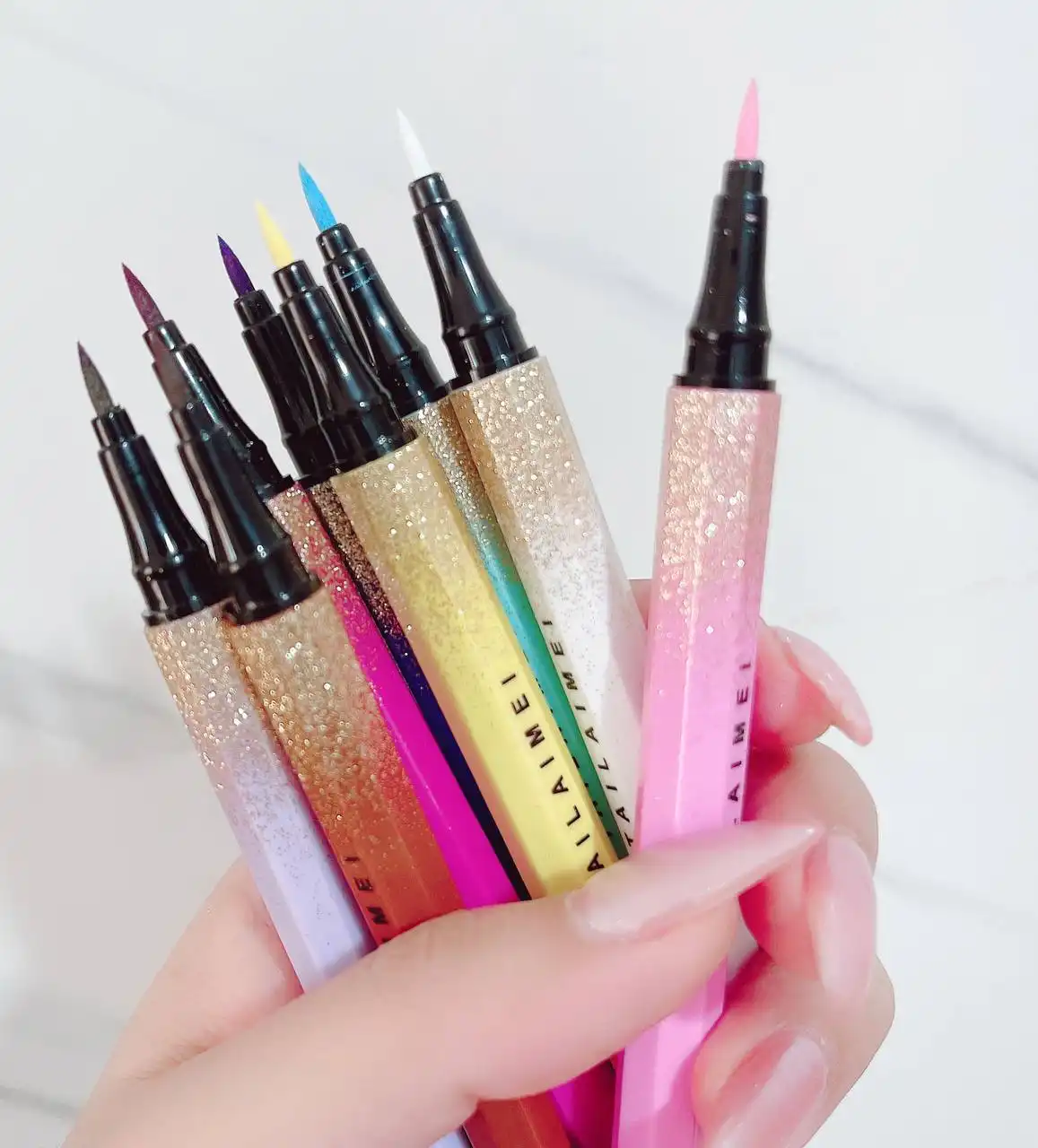 20250731061059575-thumbnail خط چشم رنگی مات ماژیکی برند تایلامی پوکه گلیتری کد NO.:TLM-E118 - Image 1