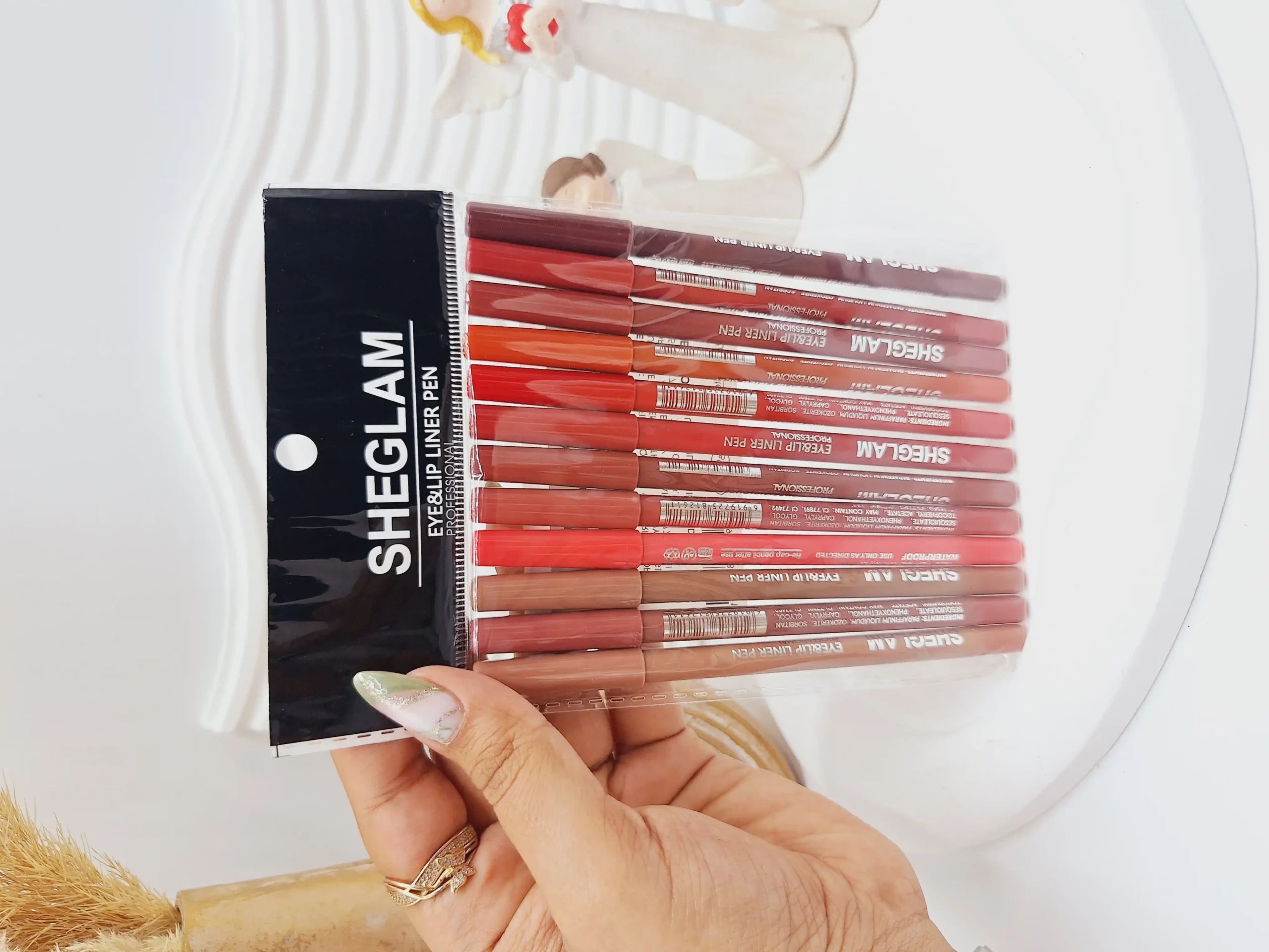 20250731062436921-thumbnail پک 12 تایی خط لب برند شیگلم ضد آب کد 2611 - Image 1