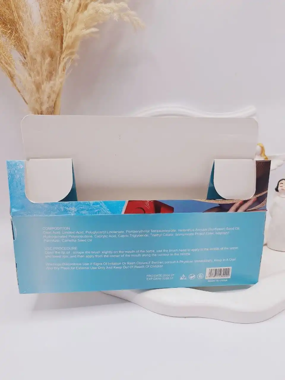 20250731063628683-thumbnail پک 8 تایی رژ جامد شاین دار زیبا برند violet girl کد NO:8020 - Image 1