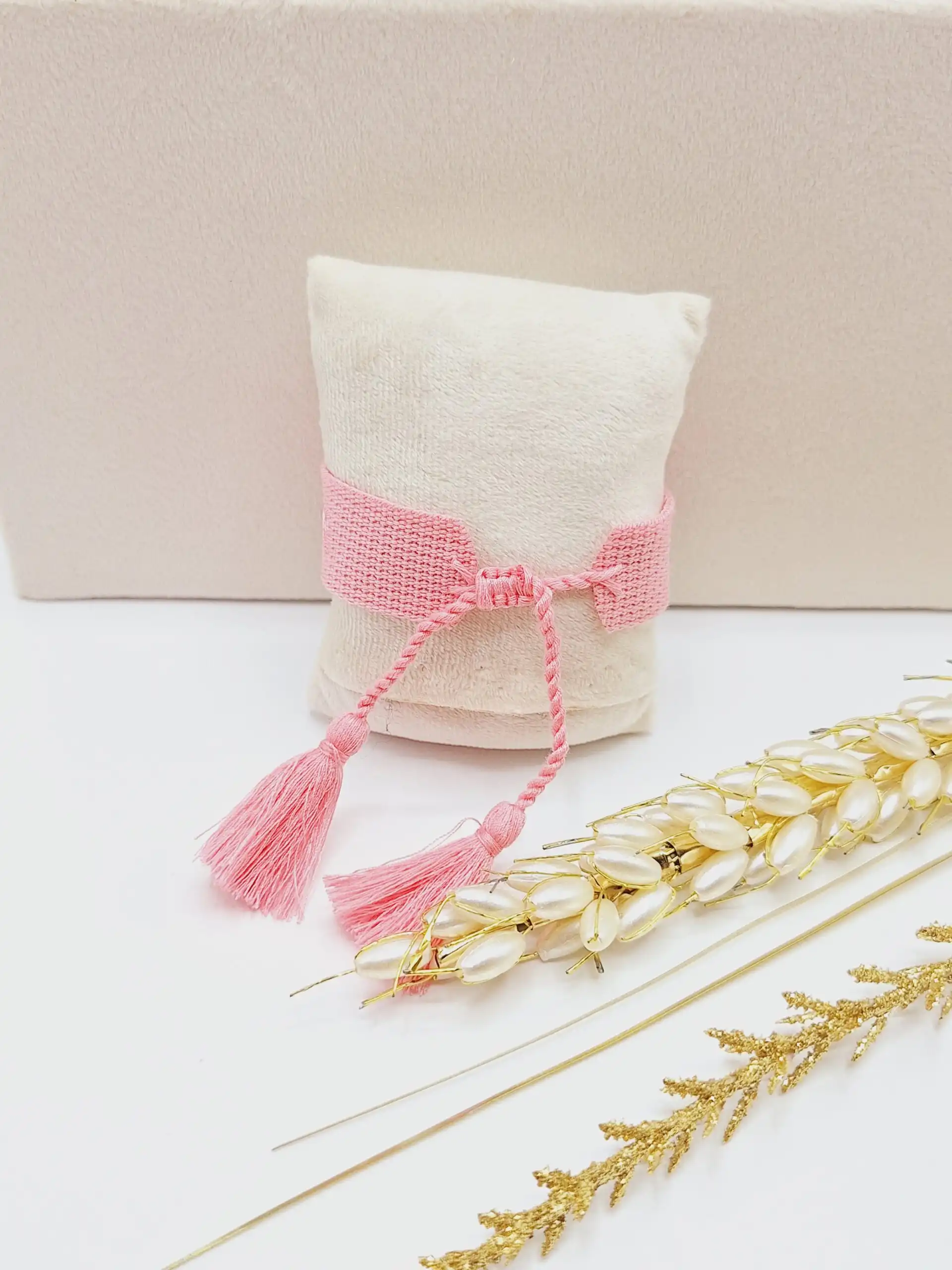 20250914182635681-thumbnail دستبند پارچه ای CHRISTIAN DIOR (رنگ صورتی) - Image 1