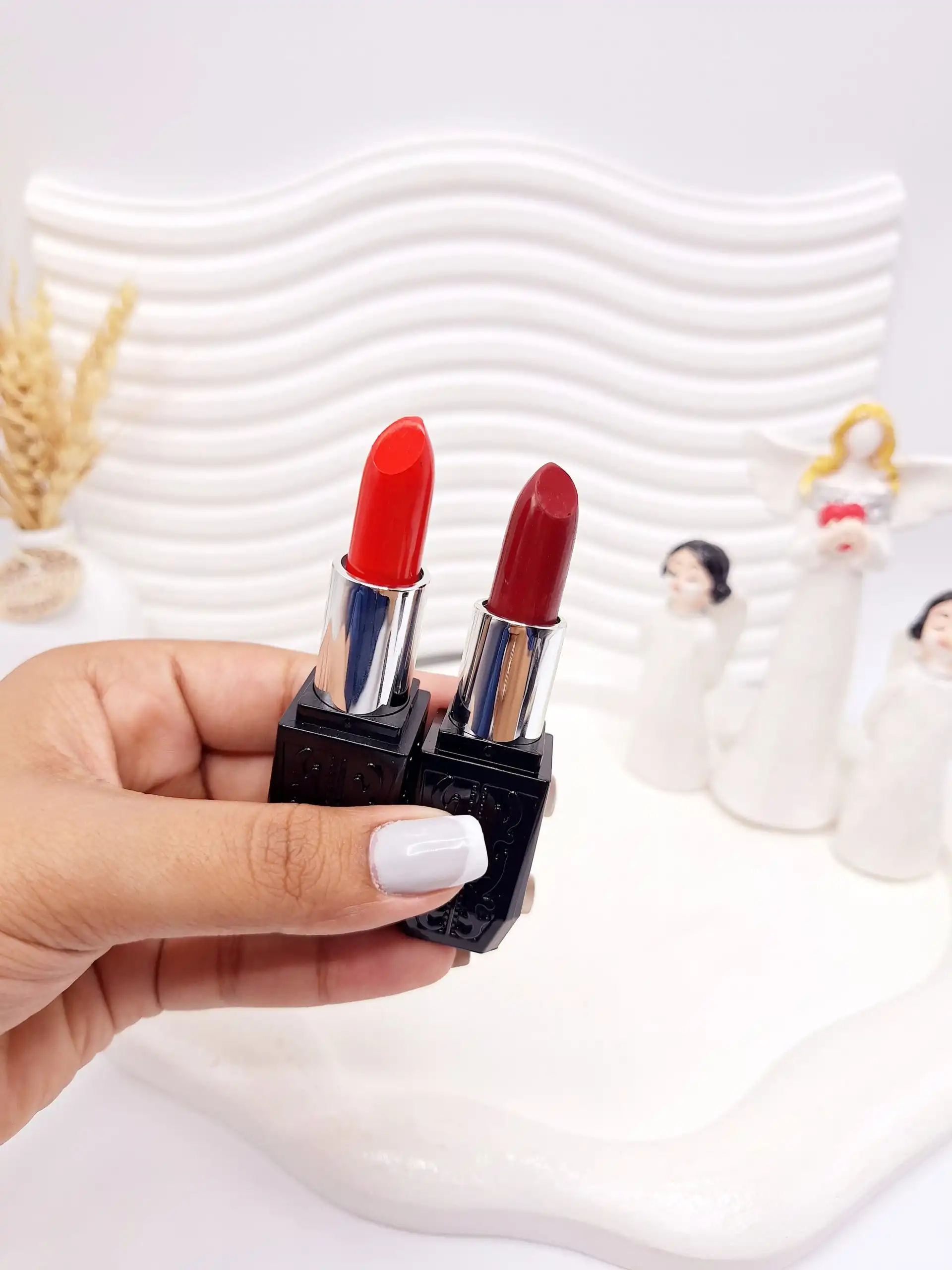 20250829203432197-thumbnail رژ لب جامد نرم و روان مدل دختر چینی کدAG8801 - Image 1