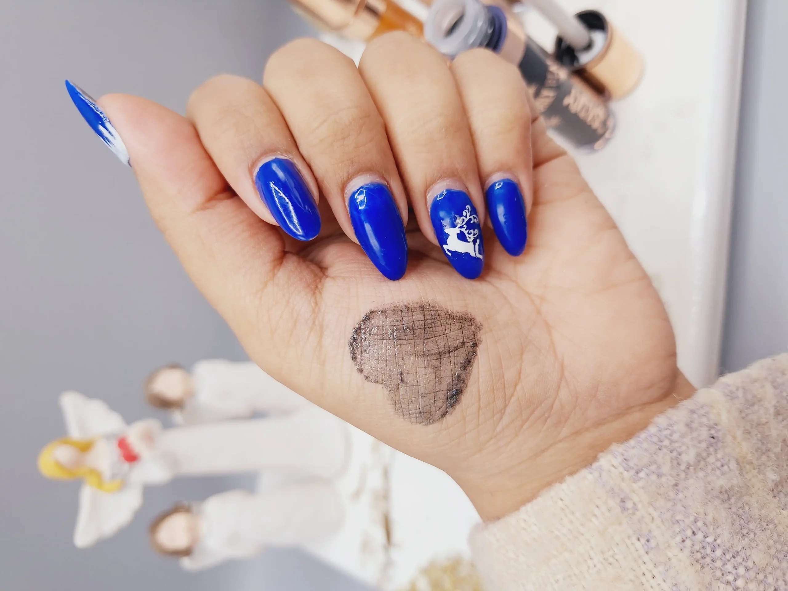 20250731055929558-thumbnail سایه گلیتری مایع طرح انلی بیوتی کد SL – 7720 - Image 1