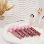 پک 6 تایی رژ مایع طرح پنجه صورتی برند هدا موجی کد 016