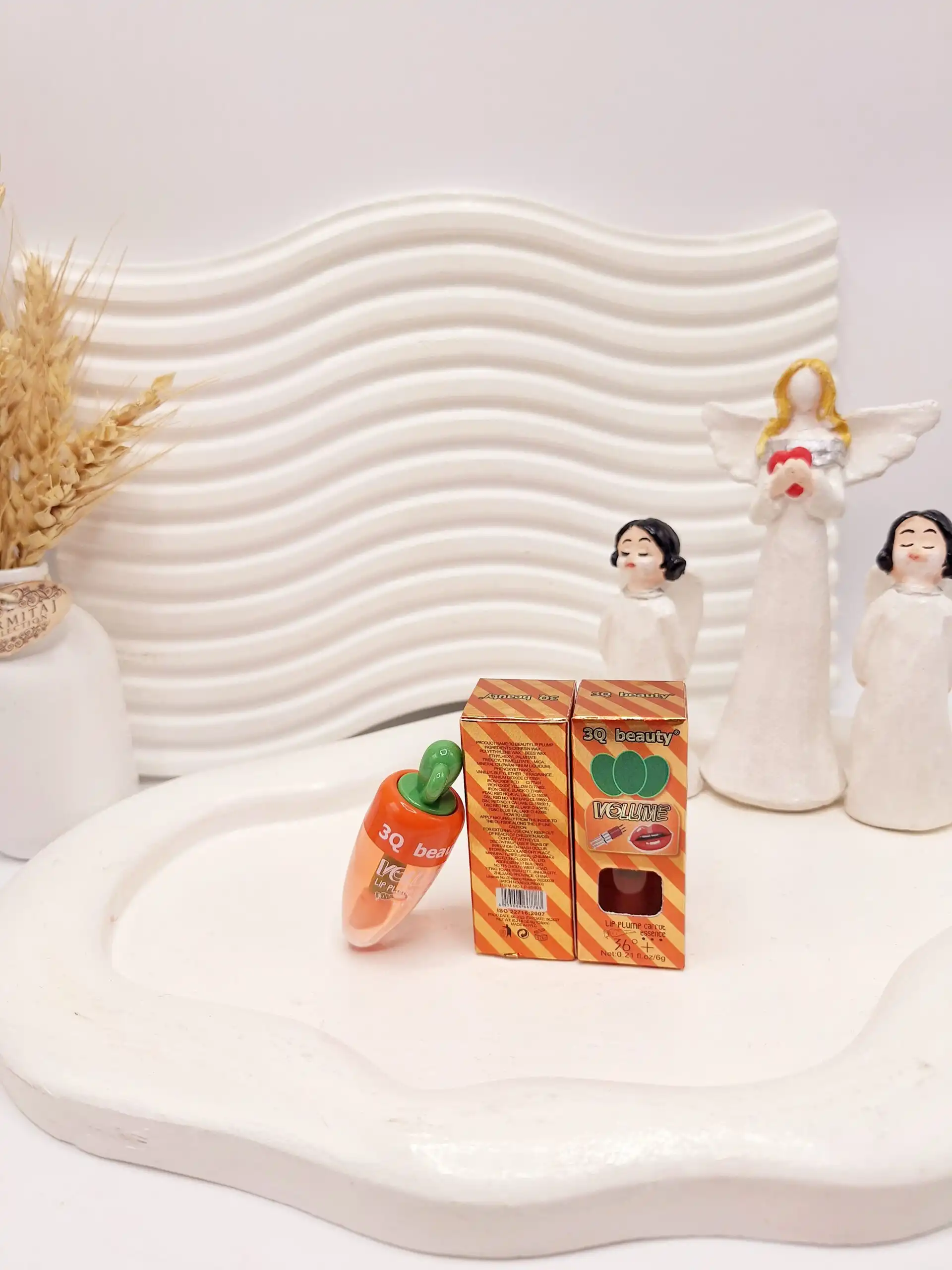 20251102002722597-thumbnail برق لب و حجم لب طرح هویج 3Q beauty کد 89803 - Image 1