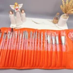 کیف براش حرفه ای 24 تیکه مخصوص میکاپ همراه با کیف مدل جدید